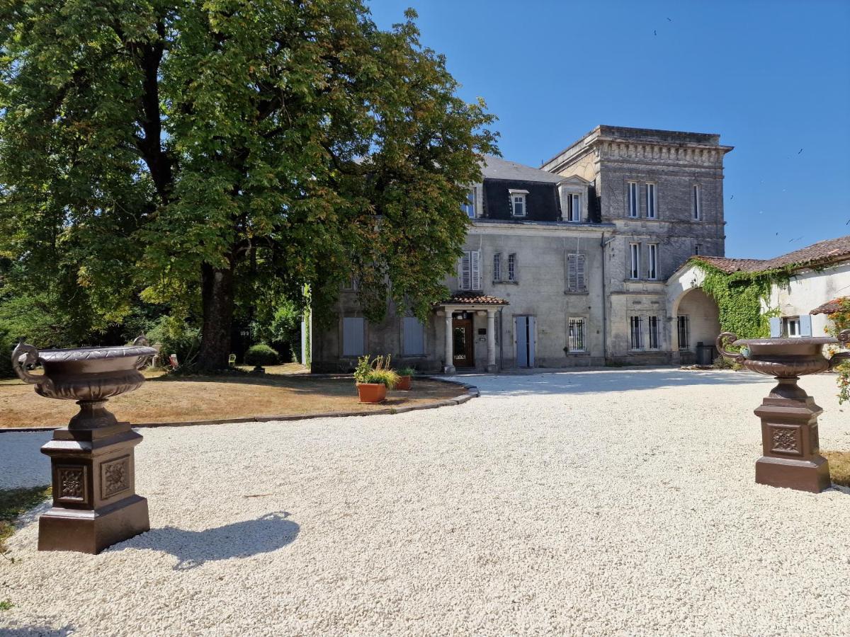 Chateau De Champblanc Cherves-de-Cognac Buitenkant foto