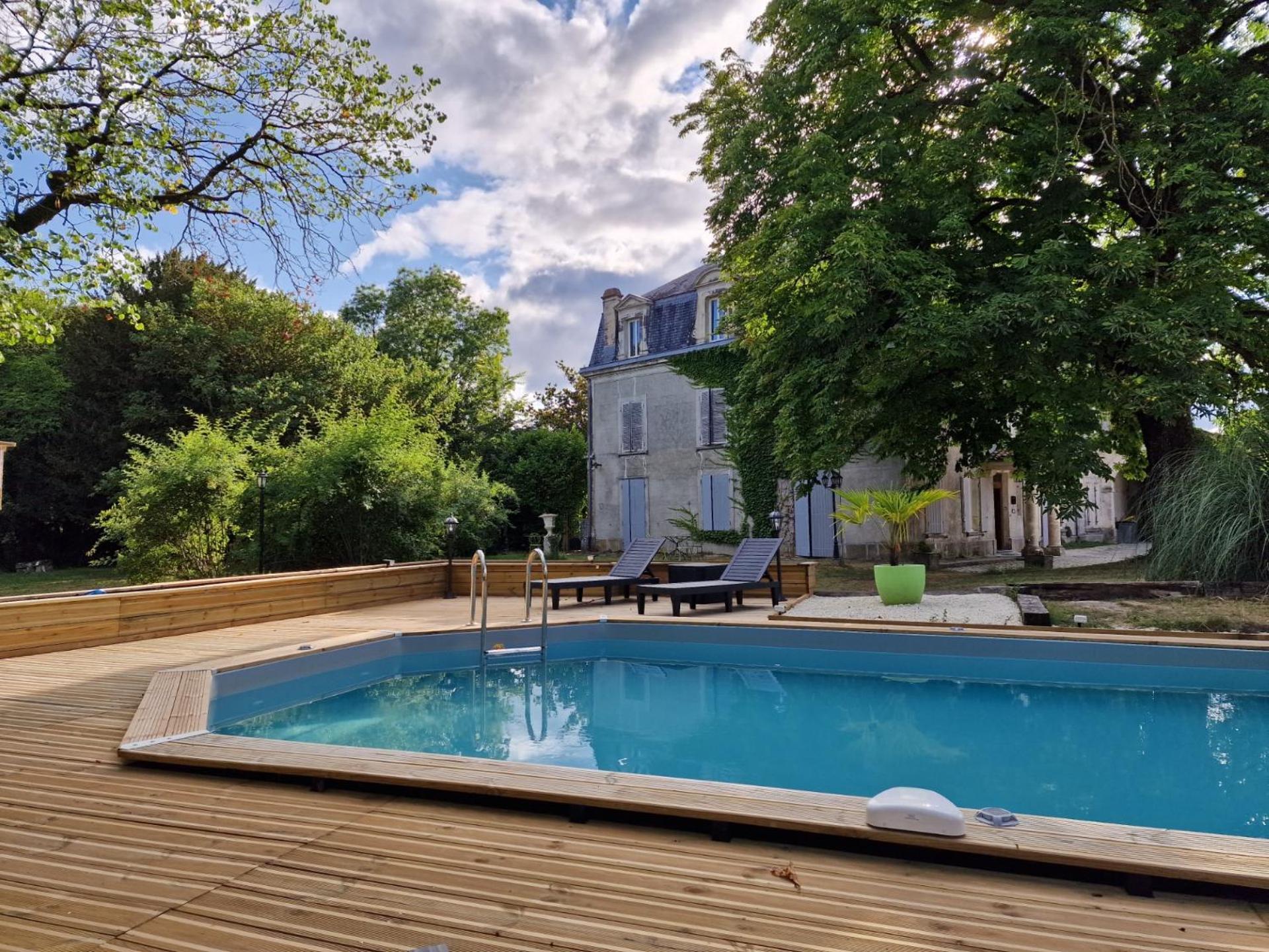 Chateau De Champblanc Cherves-de-Cognac Buitenkant foto